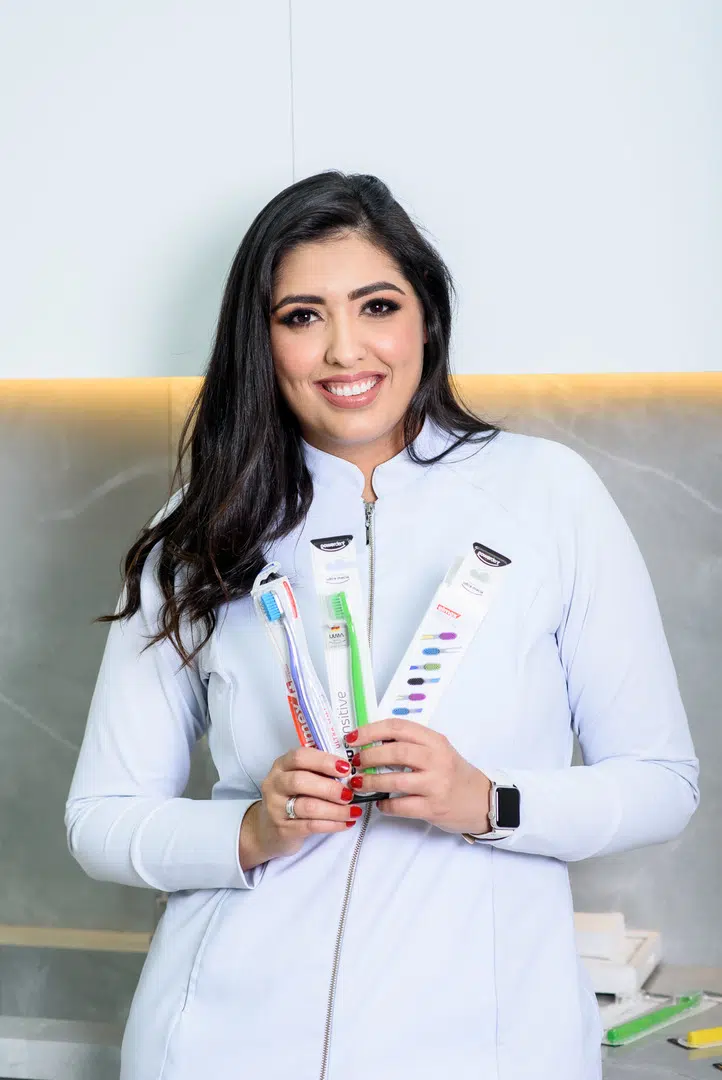 Keila Rodrigues - Consultório Escovas